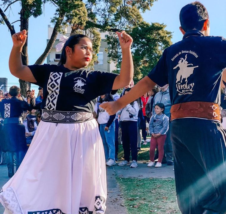 Danzas Folklóricas PreJuvenil 5